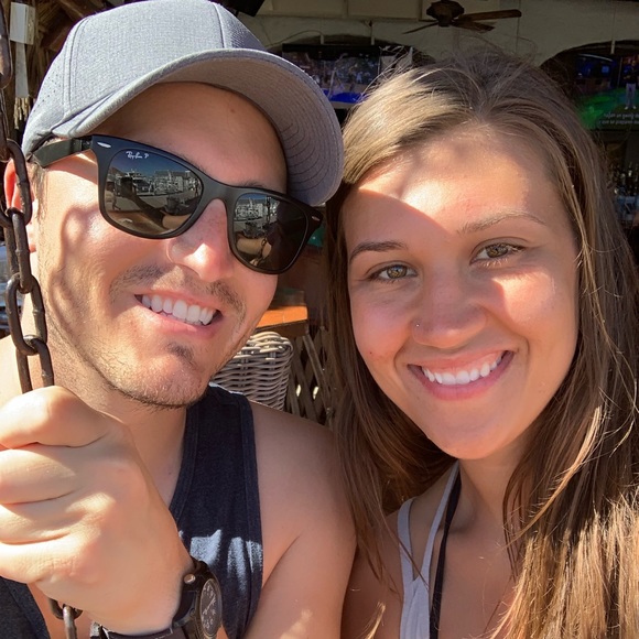 Meet your Posher, Alecia - Picture 3 of 3